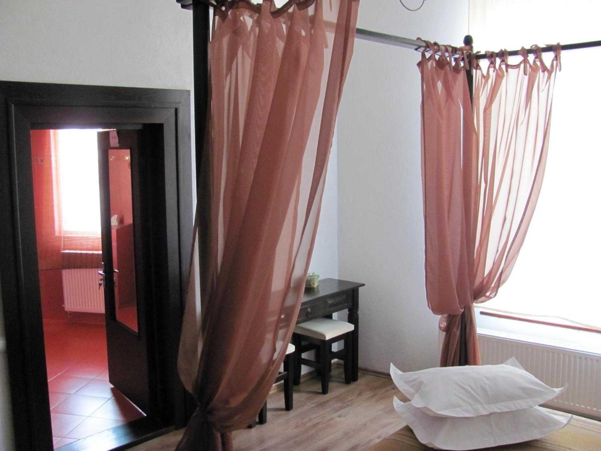 Residenza Dutzu-Boutique Hotel Braila Exterior photo